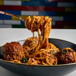 Spaghetti & Meatballs